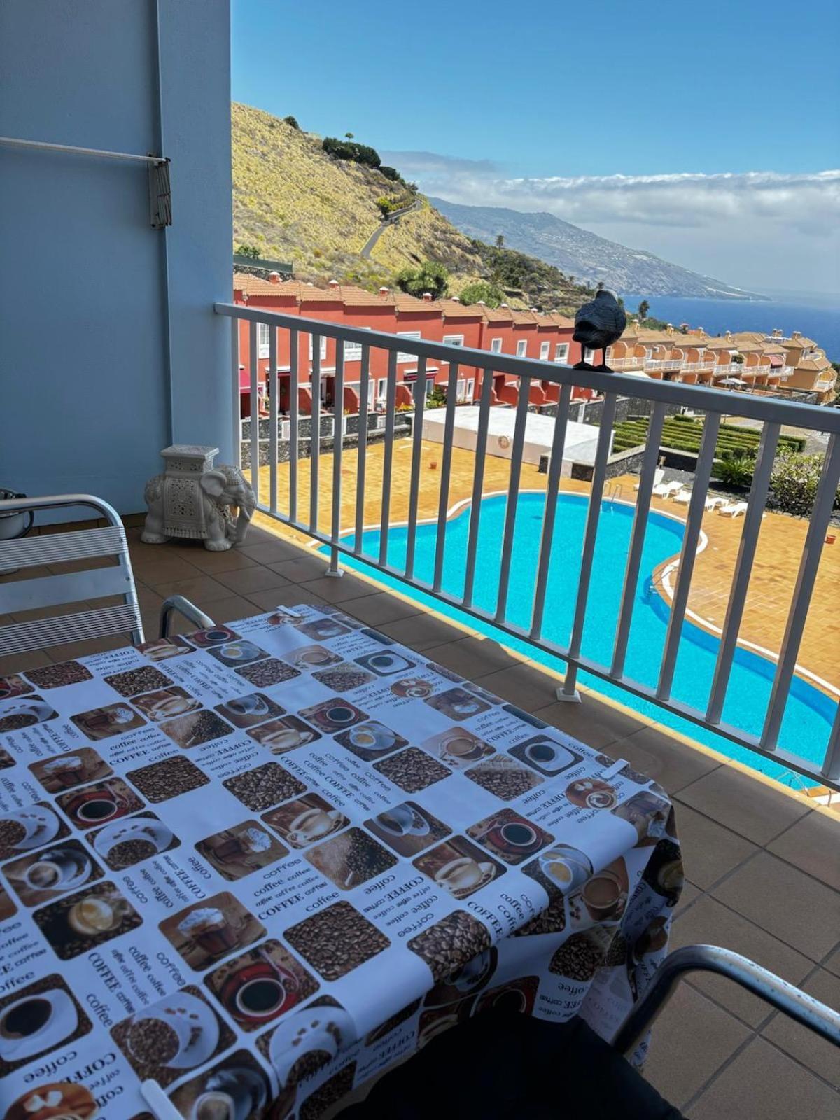 Apartamento Hans San Antonio  Екстериор снимка