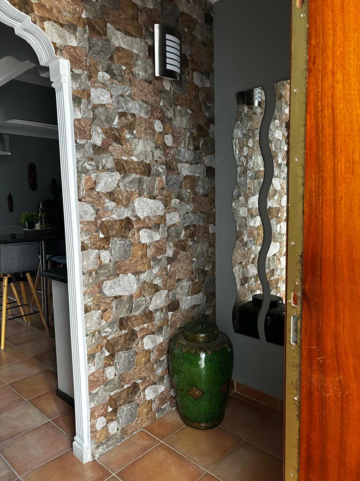 Apartamento Hans San Antonio  Екстериор снимка
