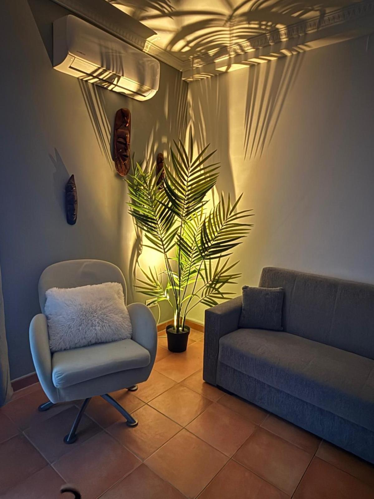 Apartamento Hans San Antonio  Екстериор снимка