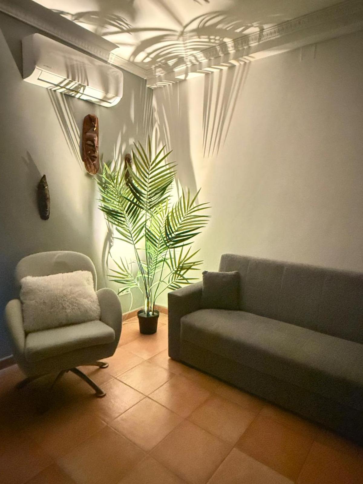 Apartamento Hans San Antonio  Екстериор снимка